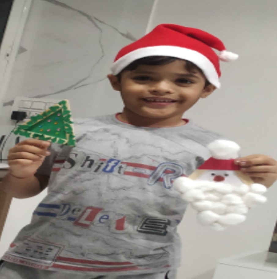 Christmas FANCY DRESS COMPETION* Petals kids, balewadi, pune | Christmas  fancy dress, Christmas celebrations, Christmas characters
